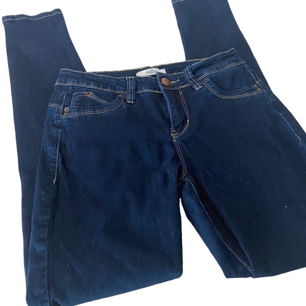 Royalty for Me size 4 jeans like new